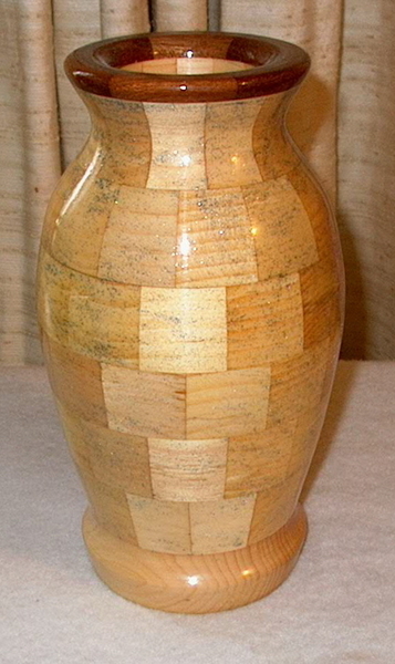 # 866 vase MAY 2023